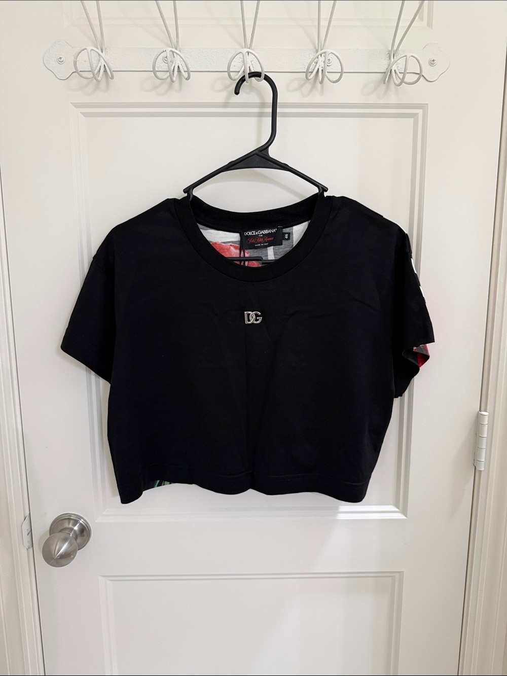Dolce & Gabbana Black Cropped poppy print T-Shirt with Subtle Hardware